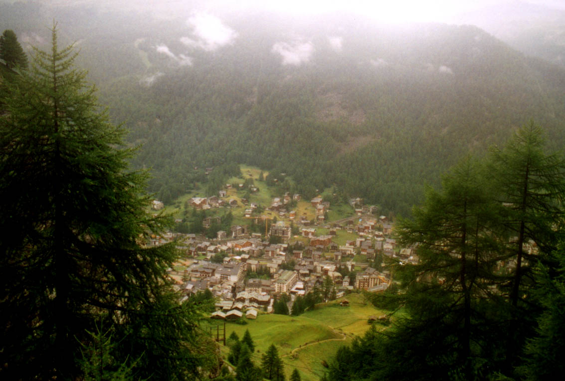 zermatt_from_mountain.jpg